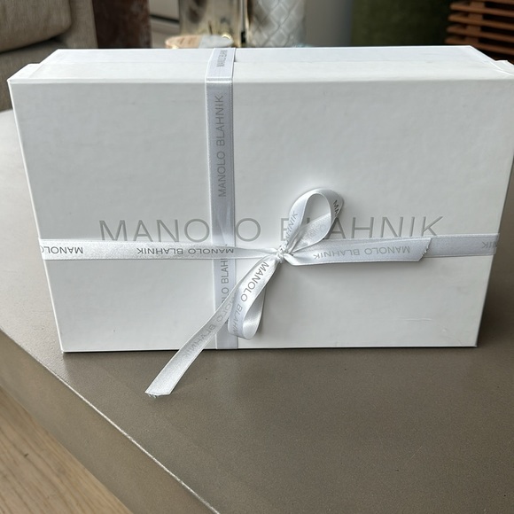 MANOLO BLAHNIK Bridal shoes (size EU: 37 US: 7) - Picture 11 of 13